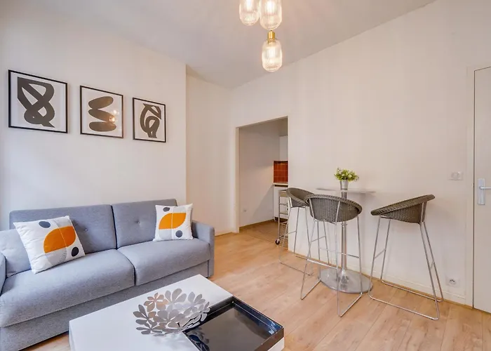 Apartamento The Old School - Dans Le Triangle D'or à *